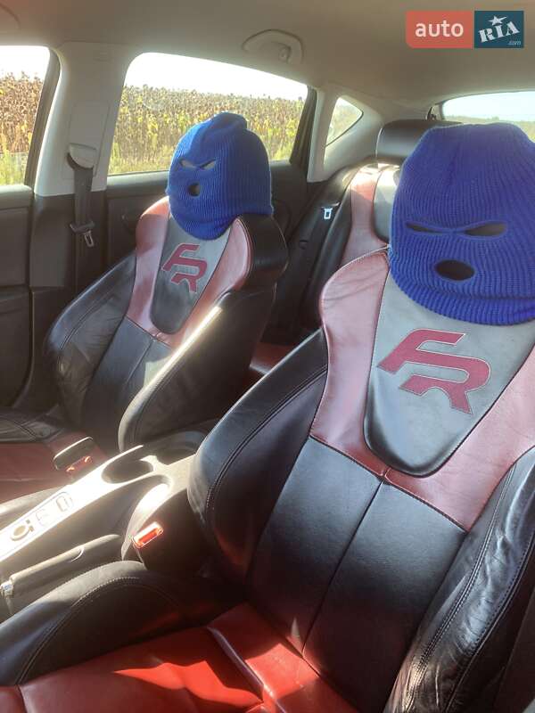 Хетчбек SEAT Leon 2006 в Броварах