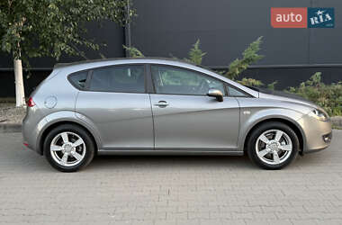 Хэтчбек SEAT Leon 2007 в 
