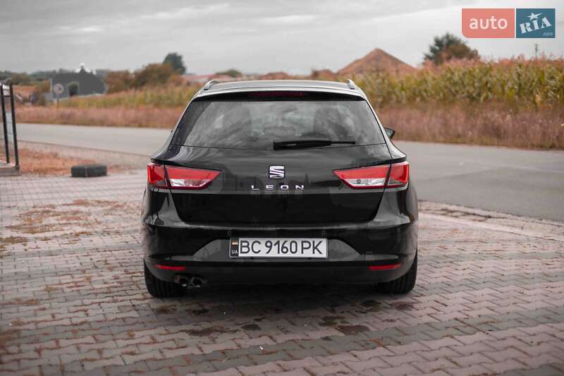 Універсал SEAT Leon 2014 в Ужгороді