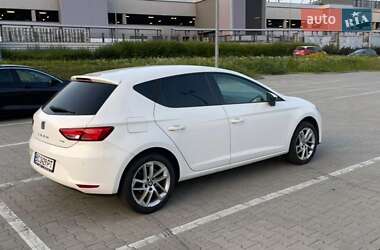 Хэтчбек SEAT Leon 2014 в 