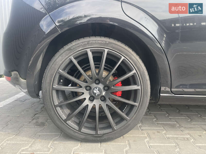 Хетчбек SEAT Leon 2008 в Вінниці