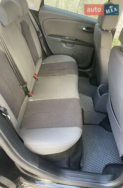 Хэтчбек SEAT Leon 2008 в 