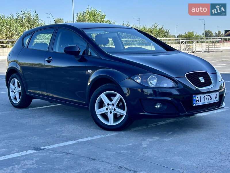 Хэтчбек SEAT Leon 2011 в Киеве фото 2 Хэтчбек SEAT Leon 2011 в Киеве