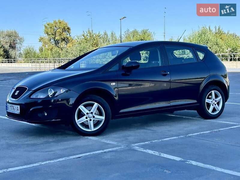 Хэтчбек SEAT Leon 2011 в Киеве фото 10 Хэтчбек SEAT Leon 2011 в Киеве
