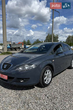 Хэтчбек SEAT Leon 2007 в Луцке