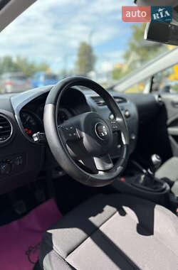 Хэтчбек SEAT Leon 2007 в 