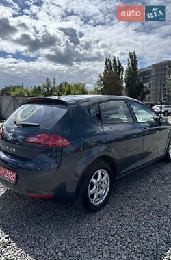 Хэтчбек SEAT Leon 2007 в 