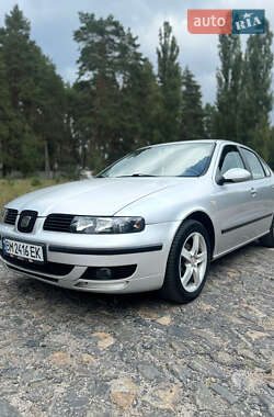Хетчбек SEAT Leon 2004 в Охтирці