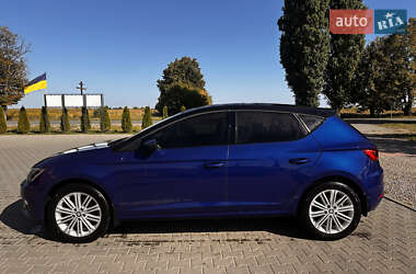 Хэтчбек SEAT Leon 2017 в 