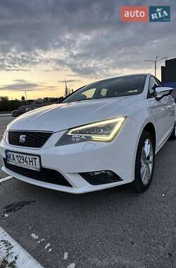 Хэтчбек SEAT Leon 2013 в 