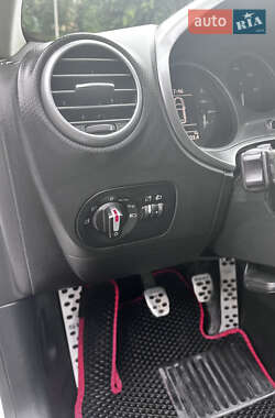 Хэтчбек SEAT Leon 2011 в 