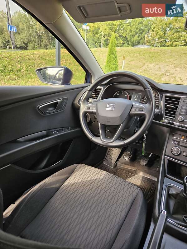 Универсал SEAT Leon 2015 в Хмельницком