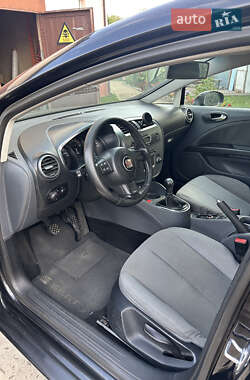 Хэтчбек SEAT Leon 2007 в 