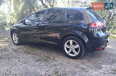 Хэтчбек SEAT Leon 2008 в 