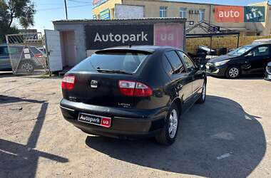 Хетчбек SEAT Leon 2001 в 