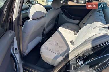 Хетчбек SEAT Leon 2001 в 