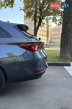 Универсал SEAT Leon 2020 в 