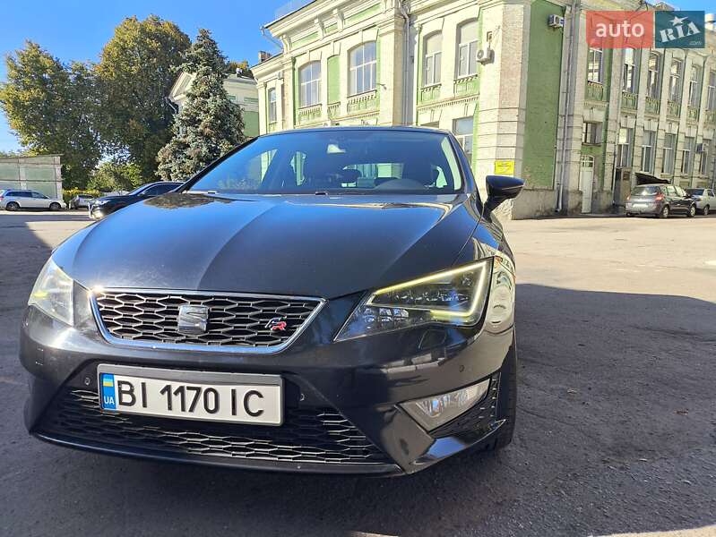 Хэтчбек SEAT Leon 2013 в 