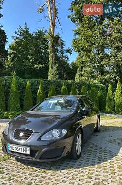 Хэтчбек SEAT Leon 2009 в 