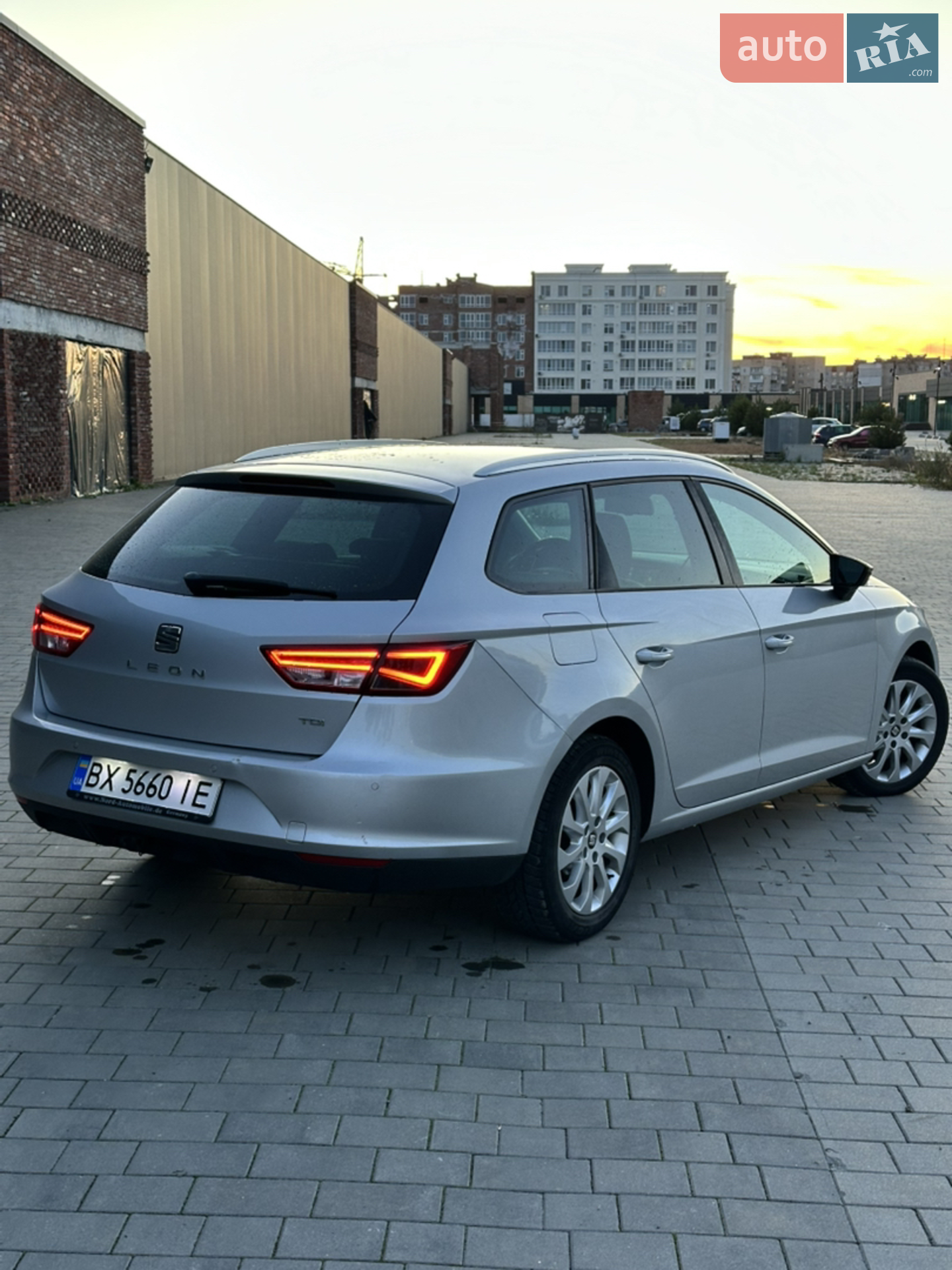 2015 SEAT Leon - мініатюра 5
