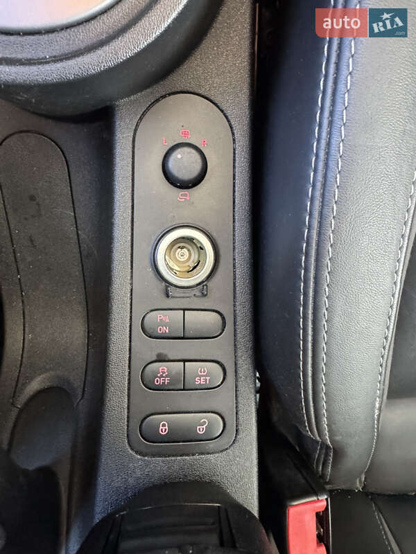 Хэтчбек SEAT Leon 2012 в Великой Багачке