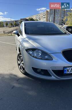Хетчбек SEAT Leon 2007 в Києві