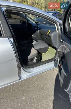 Хэтчбек SEAT Leon 2007 в 