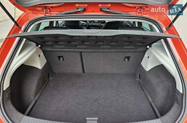 Хэтчбек SEAT Leon 2016 в 