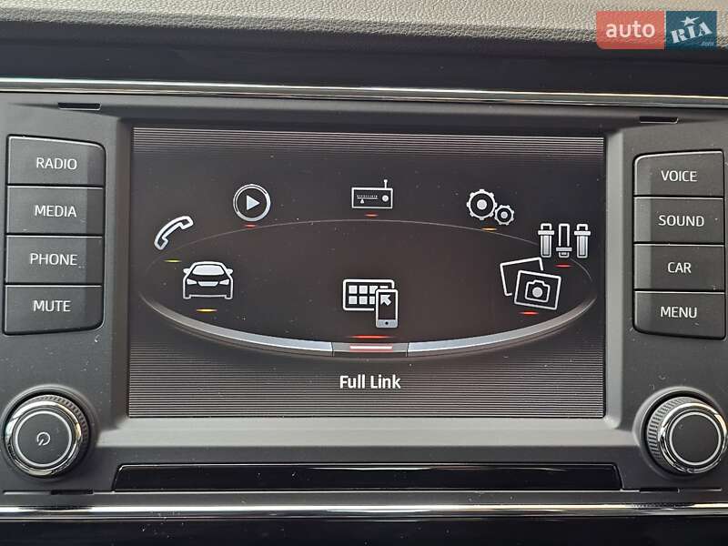 Хэтчбек SEAT Leon 2016 в Киеве