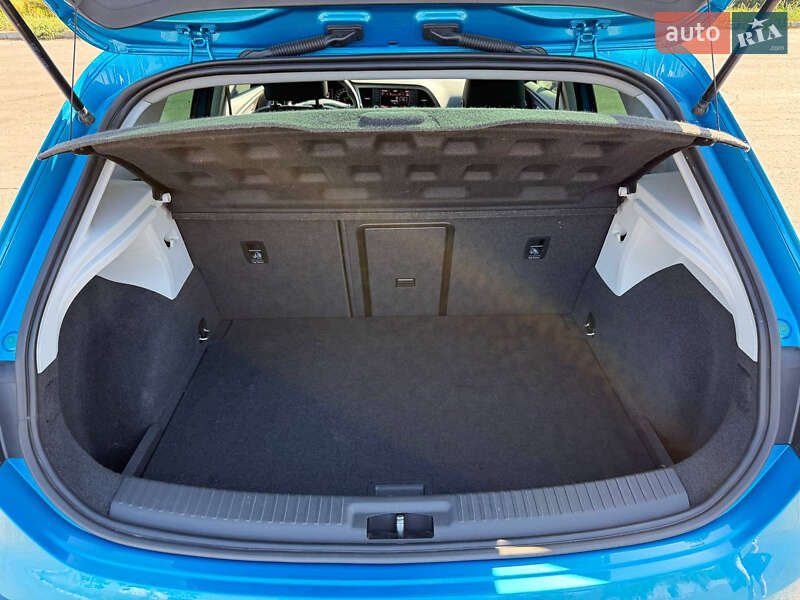Хэтчбек SEAT Leon 2016 в Белой Церкви фото 12 Хэтчбек SEAT Leon 2016 в Белой Церкви
