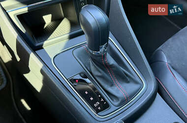 Хэтчбек SEAT Leon 2016 в 
