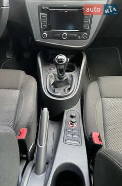 Хэтчбек SEAT Leon 2011 в 
