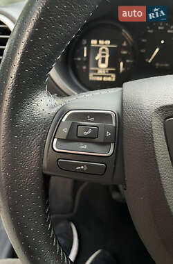 Хэтчбек SEAT Leon 2011 в 