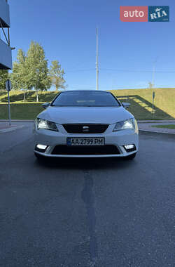 Хэтчбек SEAT Leon 2013 в 