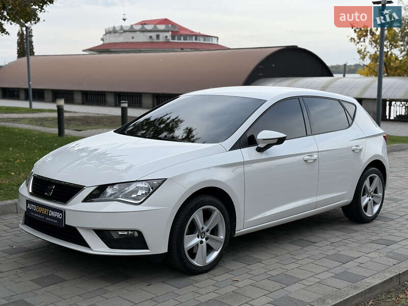 Хэтчбек SEAT Leon 2019 в Днепре