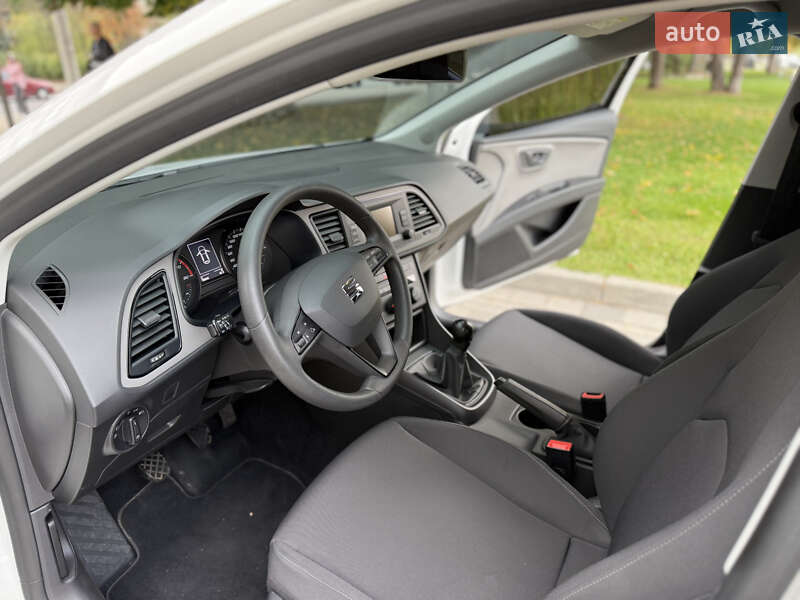 Хэтчбек SEAT Leon 2019 в Днепре