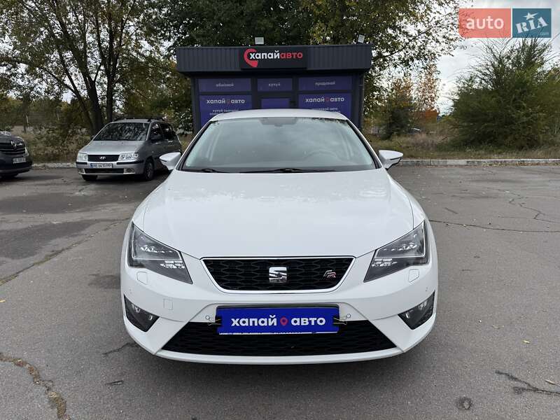 Хэтчбек SEAT Leon 2016 в Днепре