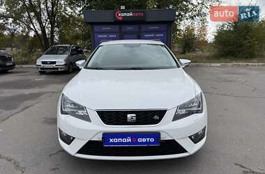 Хэтчбек SEAT Leon 2016 в 