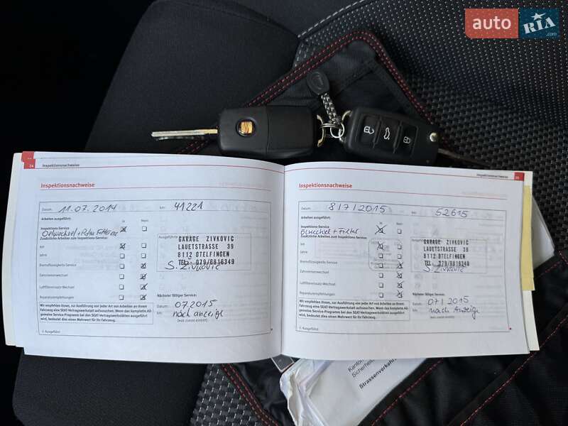 Хэтчбек SEAT Leon 2010 в Луцке