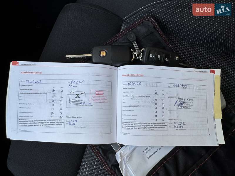 Хэтчбек SEAT Leon 2010 в Луцке