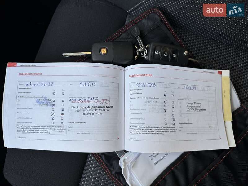 Хэтчбек SEAT Leon 2010 в Луцке