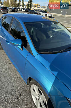 Хэтчбек SEAT Leon 2013 в 