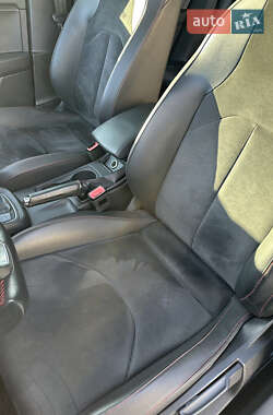 Хэтчбек SEAT Leon 2013 в 