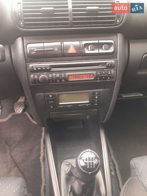 Хетчбек SEAT Leon 2004 в Дніпрі фото 13 Хетчбек SEAT Leon 2004 в Дніпрі