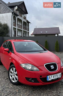Хэтчбек SEAT Leon 2008 в 