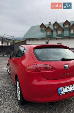 Хэтчбек SEAT Leon 2008 в 