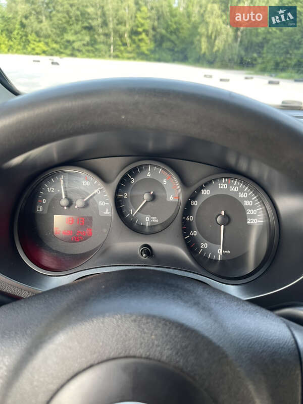 Хэтчбек SEAT Leon 2006 в Звягеле фото 7 Хэтчбек SEAT Leon 2006 в Звягеле