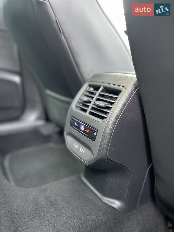 Универсал SEAT Leon 2022 в Луцке