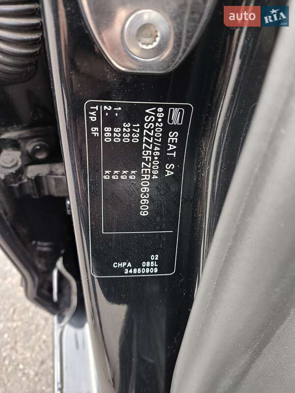 Хэтчбек SEAT Leon 2013 в Лубнах