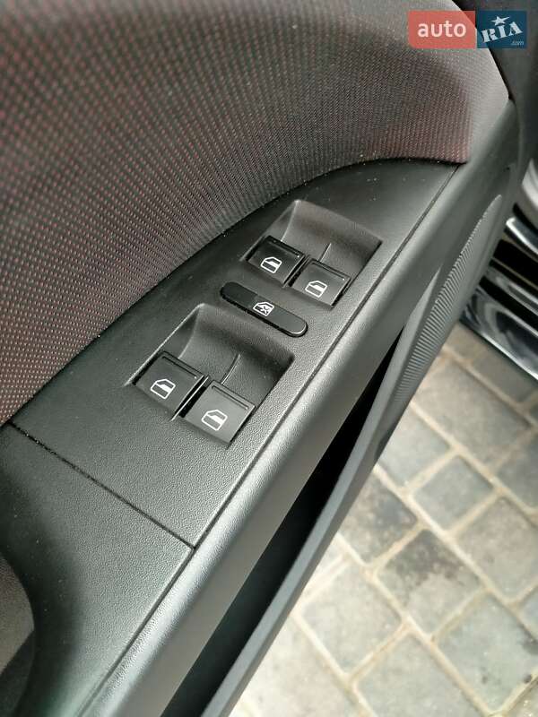 Хетчбек SEAT Leon 2007 в Одесі фото 14 Хетчбек SEAT Leon 2007 в Одесі